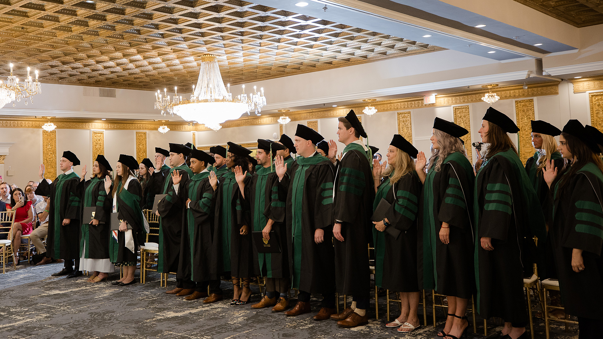 Graduates reciting the Hippocratic Oath