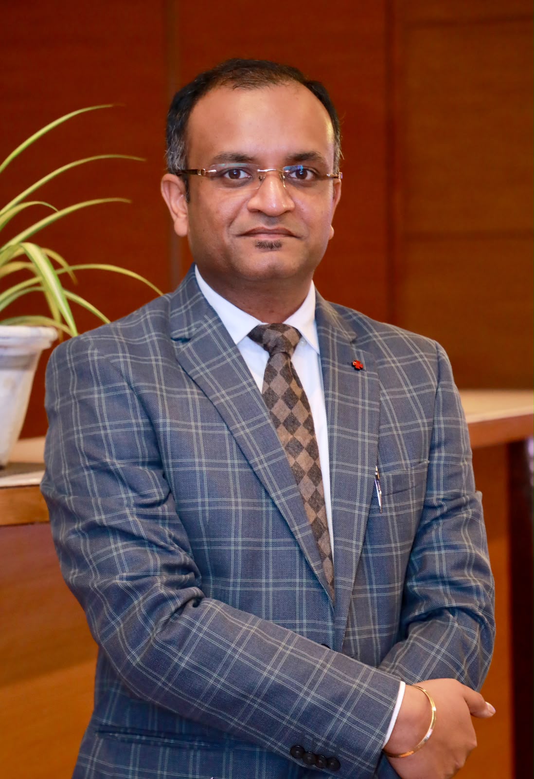 Dr. Nishant Agarwal, Associate Professor
